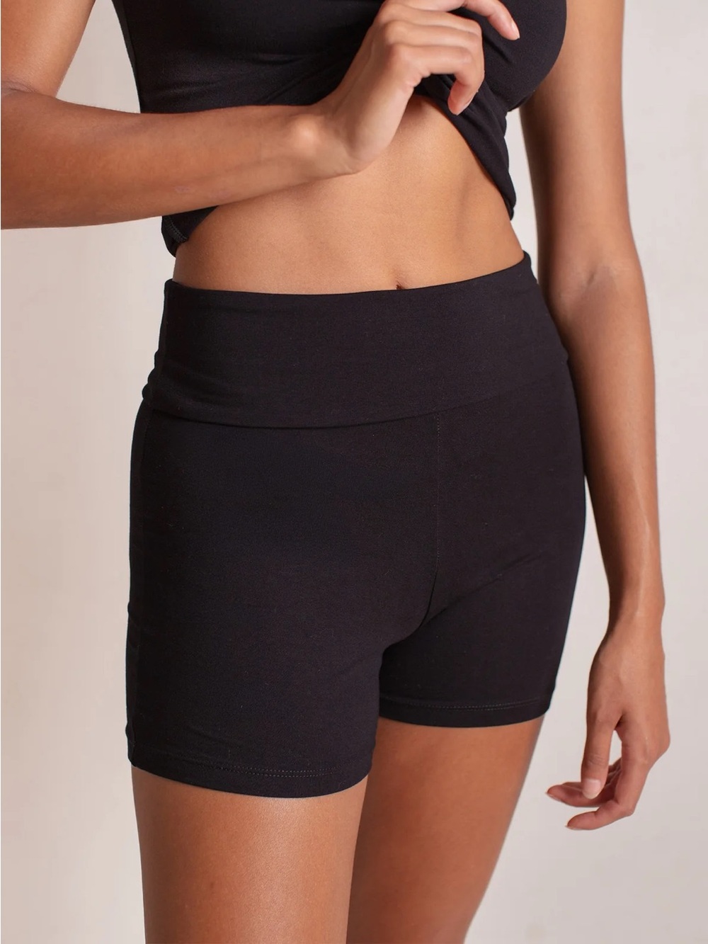 Indigo Luna Moon Shorts, Black, S